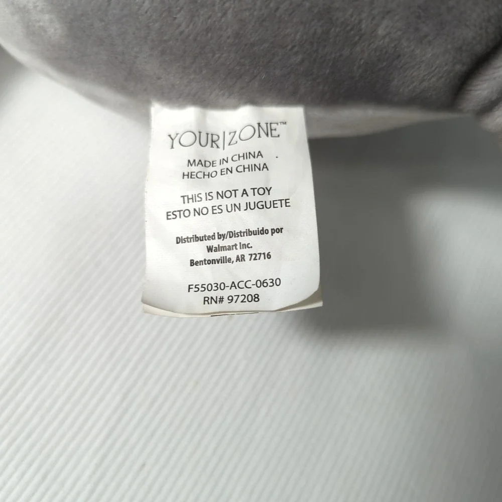 Your Zone Gray And White Plush Shark Bank With Stopper‎ Soft Great Condition